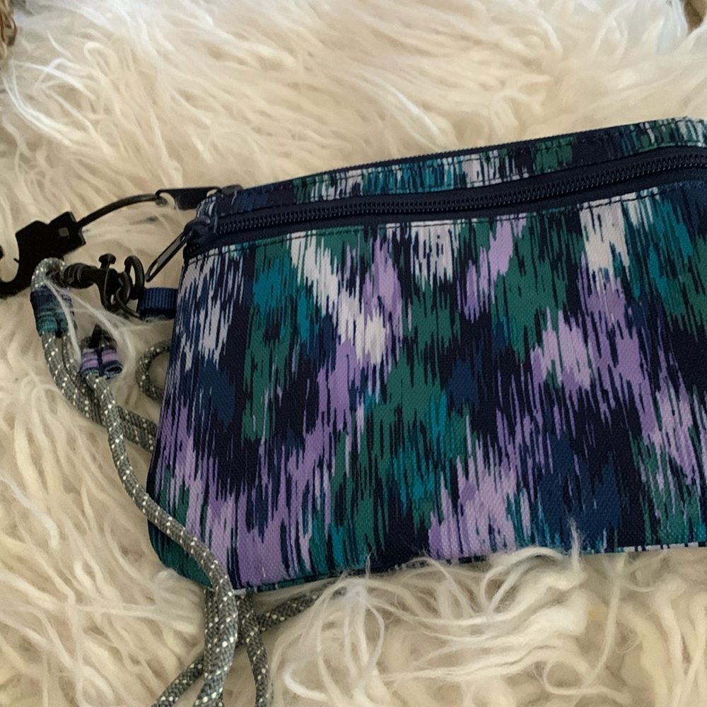 Kavu Body or shoulder bag